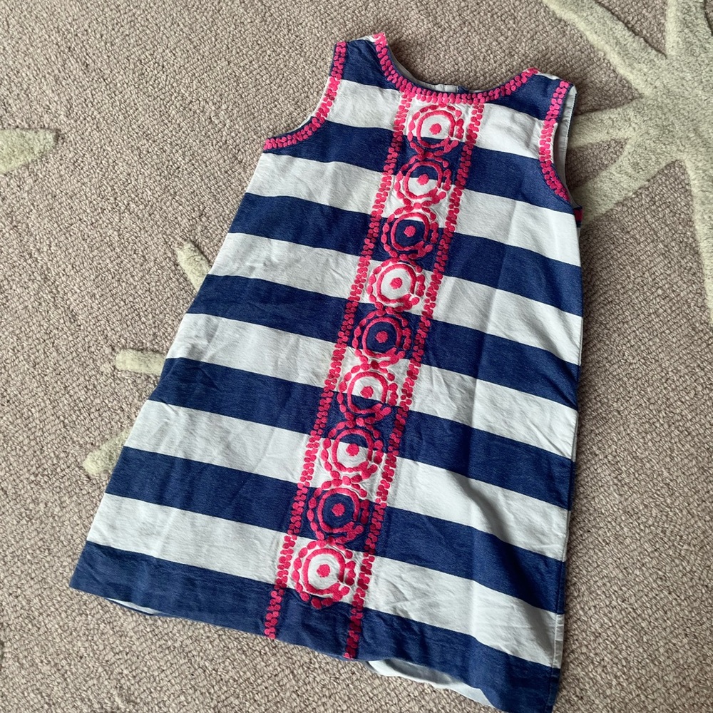 Vineyard Vines Size 5- Worn once